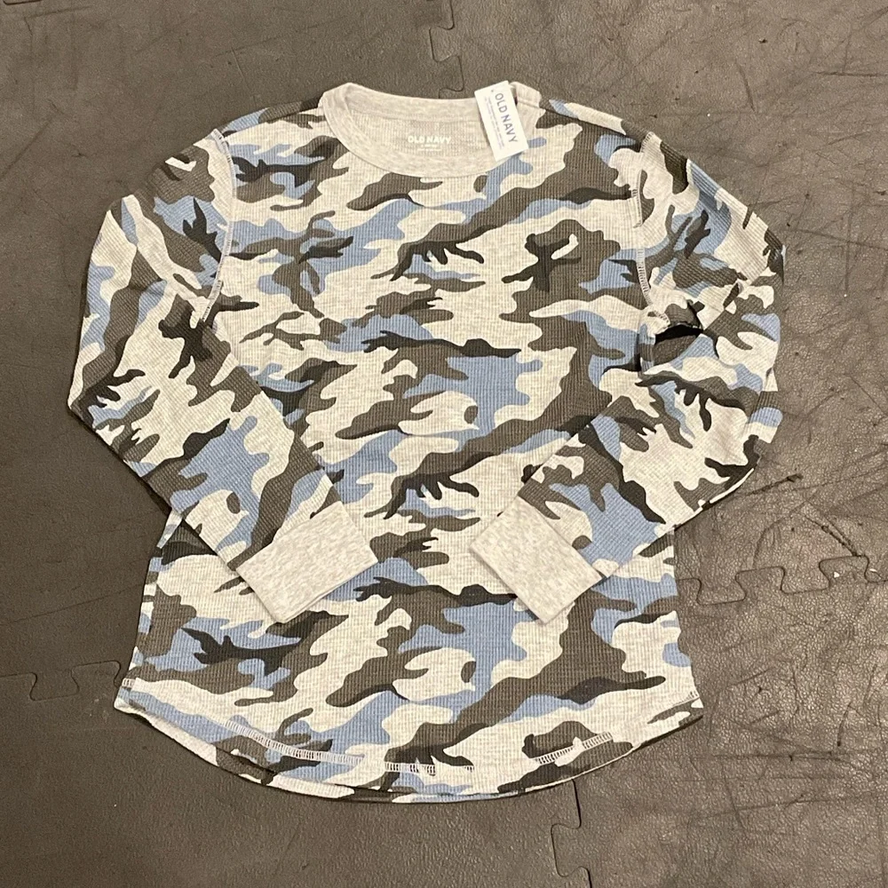 Old Navy Blue and Gray Camouflage Long Sleeve Tee